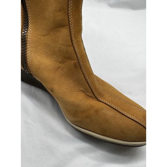 Timberland Wedge Boots Womens Tan Suede Zipper 2.5" Heel Pull On Shoe Sz US 8.5 - Picture 7 of 10